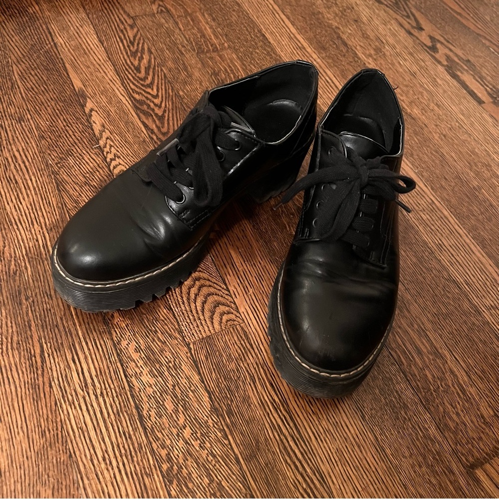 Madden Girl oxfords - Picture 2 of 6